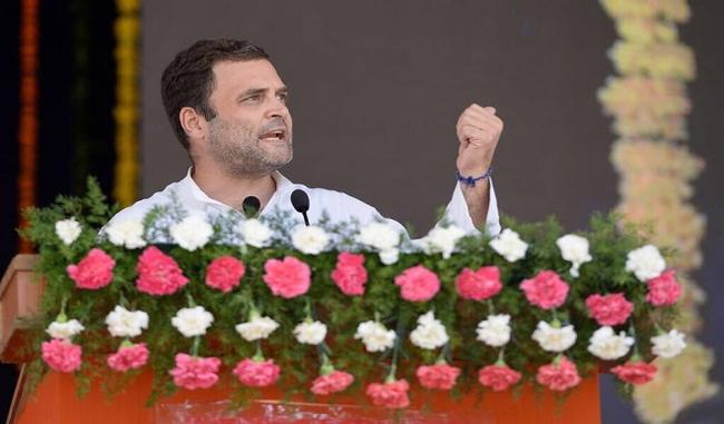 BJP and Modi are busy sharing the society: Rahul Gandhi