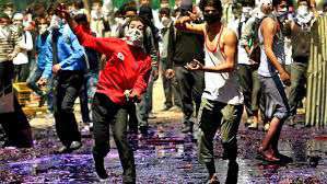 stone-pelters-1