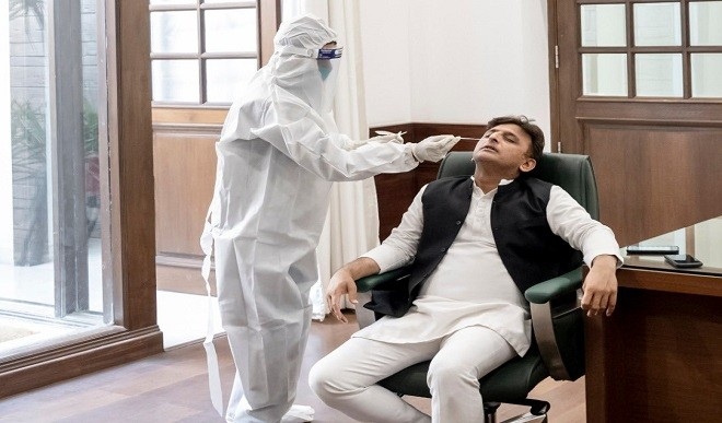 अखिलेश यादव
