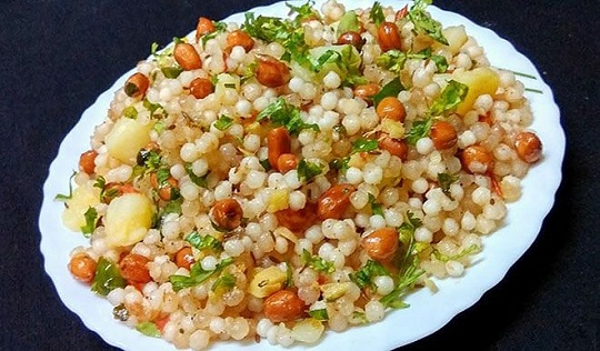 साबूदाना खिचड़ी
