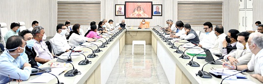 योगी आदित्यनाथ