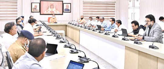योगी आदित्यनाथ