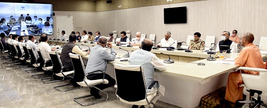 योगी आदित्यनाथ