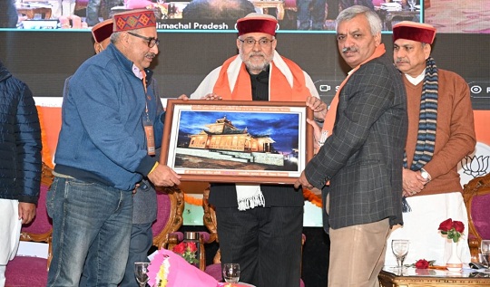 अविनाश राय खन्ना