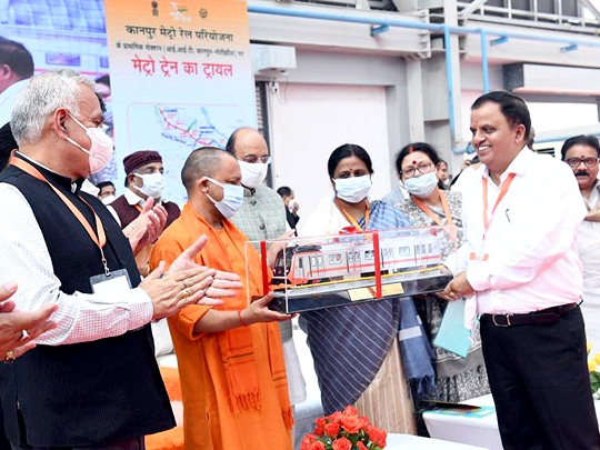 योगी आदित्यनाथ