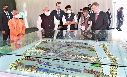 नरेन्द्र मोदी