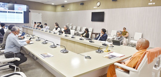 योगी आदित्यनाथ