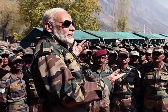 नरेंद्र मोदी