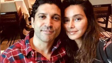 शिबानी दांडेकर फरहान अख्तर