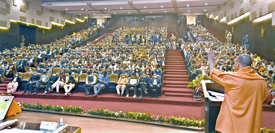 योगी आदित्यनाथ