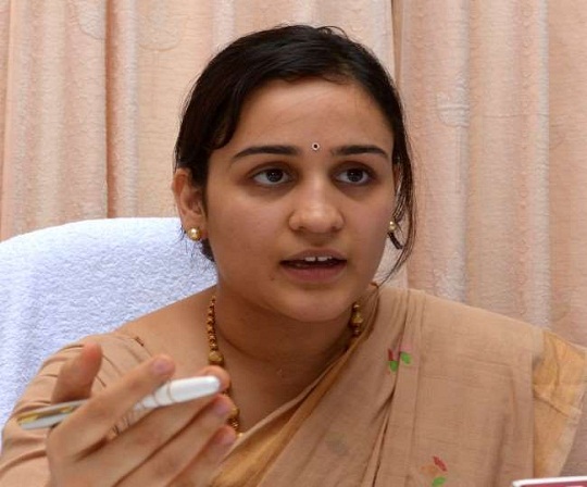 अपर्णा यादव