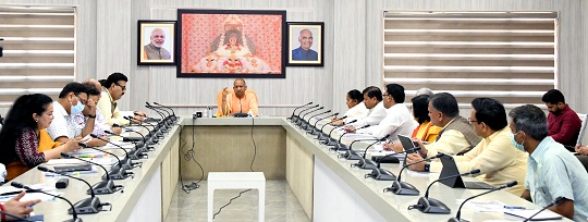 योगी आदित्यनाथ
