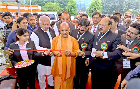 योगी आदित्यनाथ